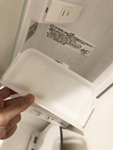 洗面台裏収納のトレー画像